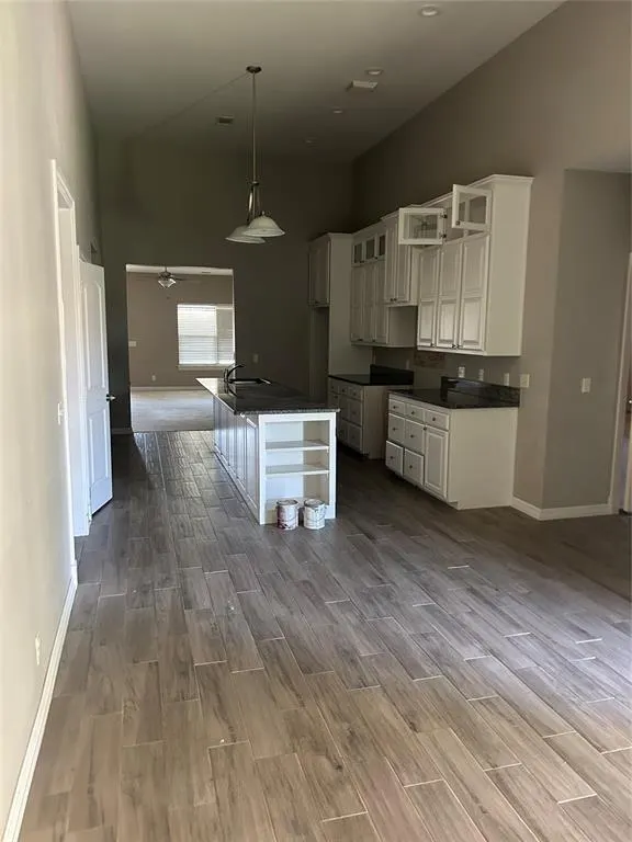 Photo 5 — 702 Bison, Enid, OK 73701