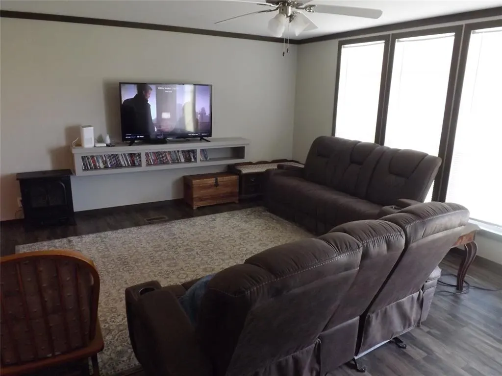 Photo 5 — 413 NW 3 RD. Street, Tipton, OK 73570
