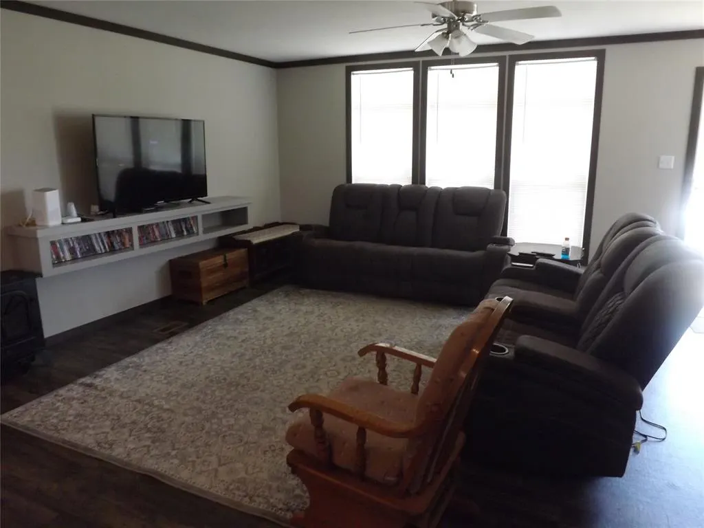 Photo 15 — 413 NW 3 RD. Street, Tipton, OK 73570