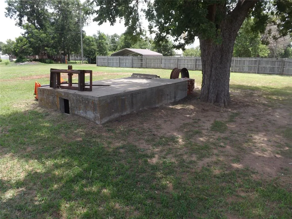 Photo 44 — 413 NW 3 RD. Street, Tipton, OK 73570