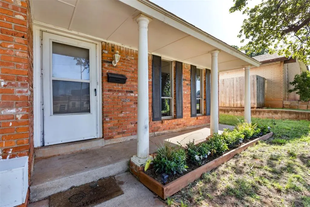 Photo 9 — 3513 Terry Way, Del City, OK 73115