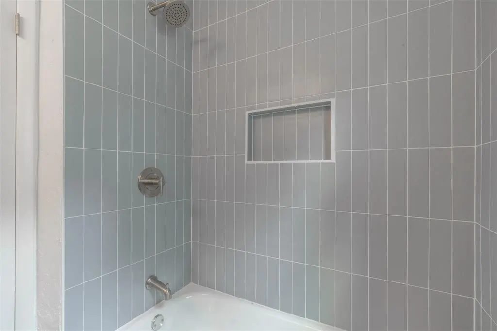 Photo 17 — 2220 SW 28th Street, Oklahoma City, OK 73108