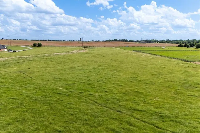 Photo 3 — E Arapaho Road, Weatherford, OK 73096