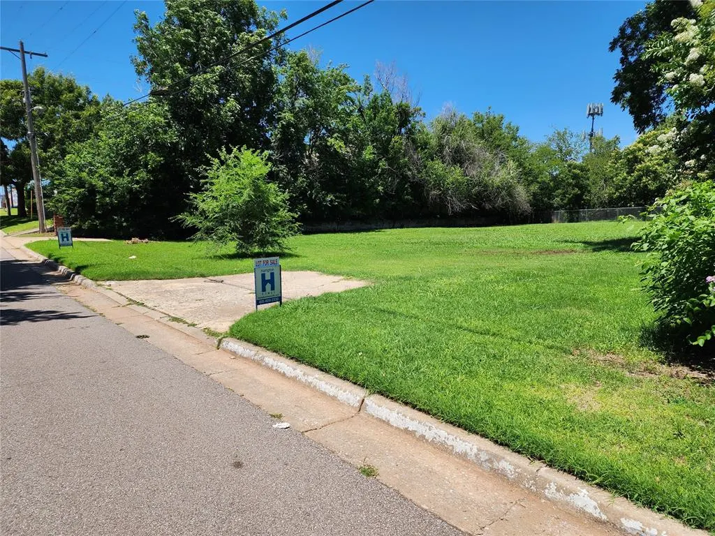 Front exterior — 1245 NW 53rd Street, Oklahoma City, OK 73118