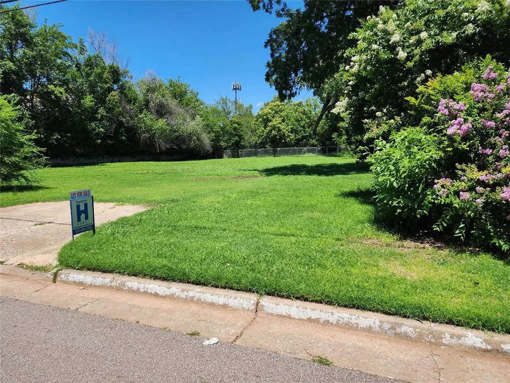 Photo 2 — 1245 NW 53rd Street, Oklahoma City, OK 73118