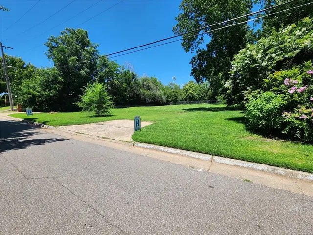 Photo 3 — 1245 NW 53rd Street, Oklahoma City, OK 73118