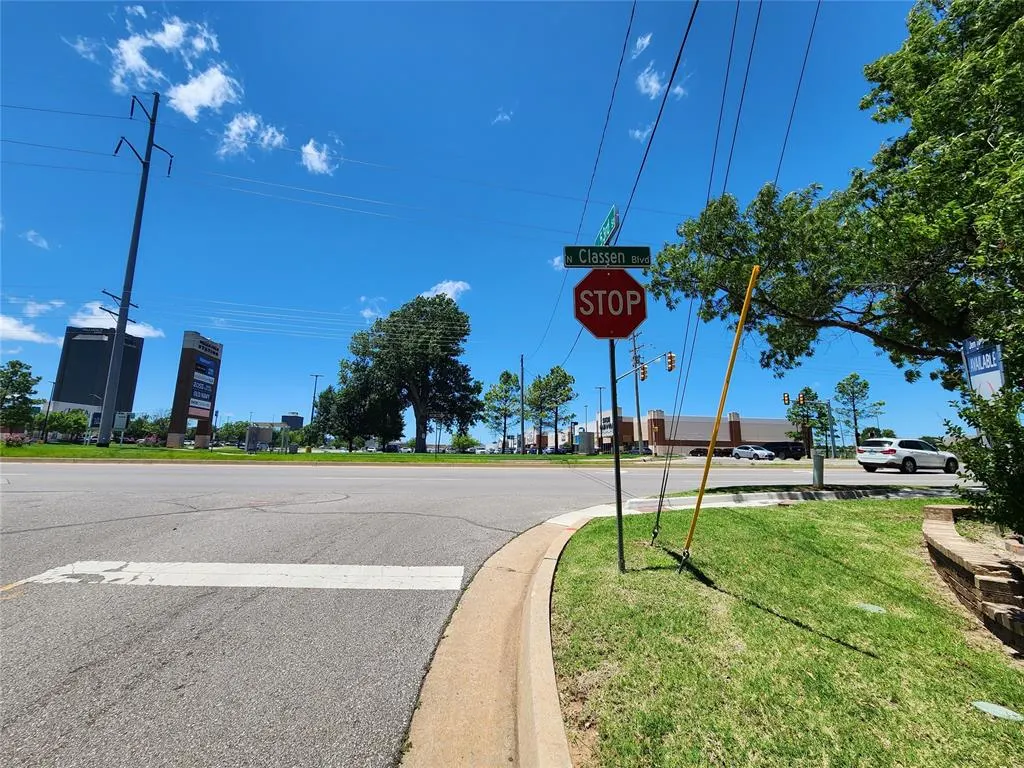 Photo 5 — 1245 NW 53rd Street, Oklahoma City, OK 73118