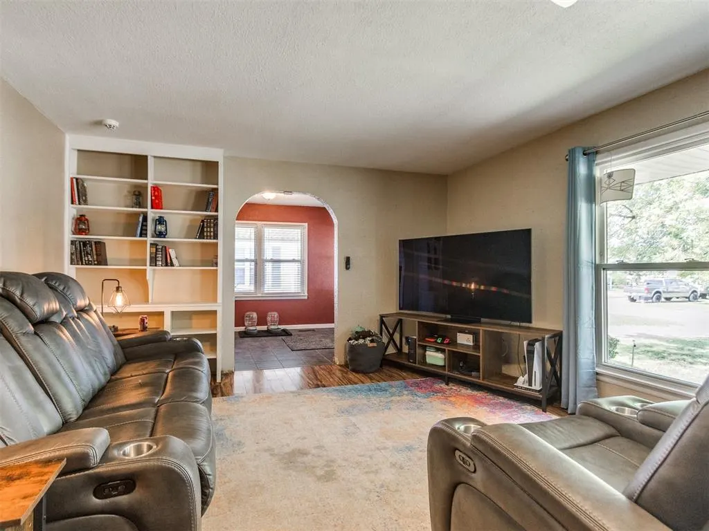 Photo 22 — 716 S 9th Street, Kingfisher, OK 73750