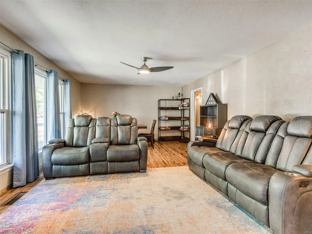 Photo 24 — 716 S 9th Street, Kingfisher, OK 73750