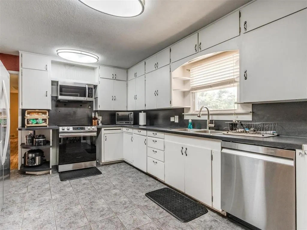 Photo 29 — 716 S 9th Street, Kingfisher, OK 73750
