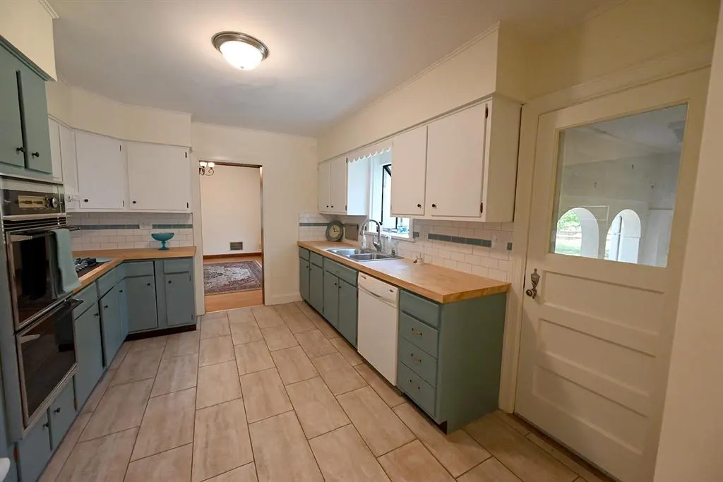 Photo 4 — 1712 W University Avenue, Stillwater, OK 74074