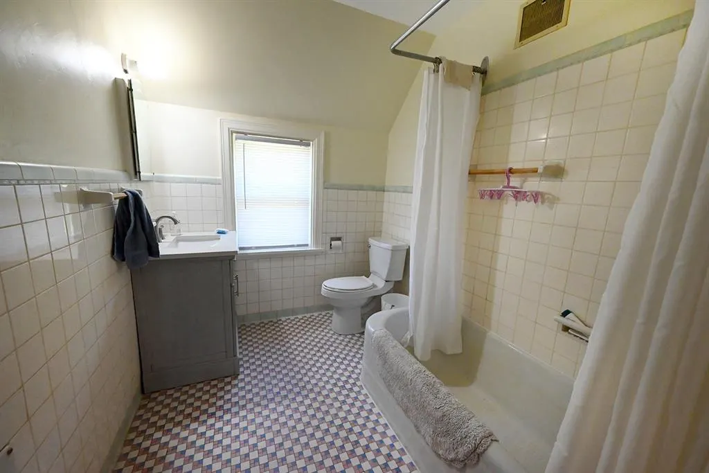 Photo 19 — 1712 W University Avenue, Stillwater, OK 74074
