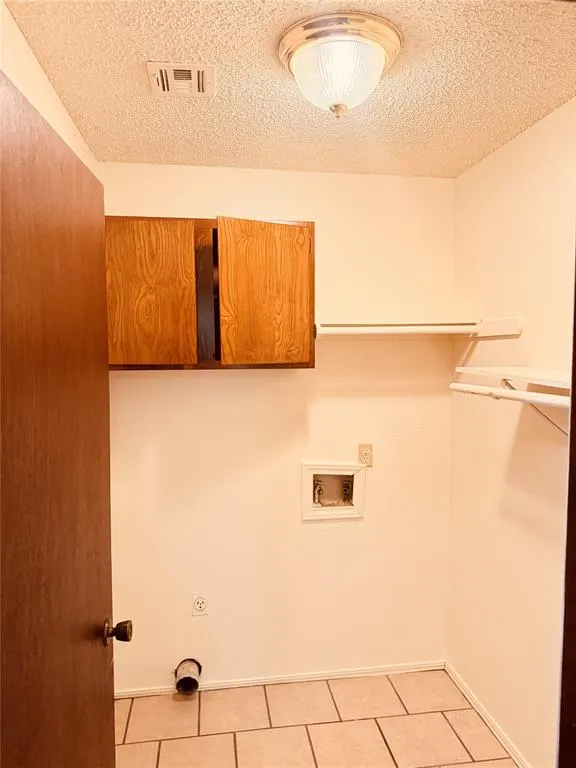 Photo 12 — 320 Falcon Court 3, Norman, OK 73069