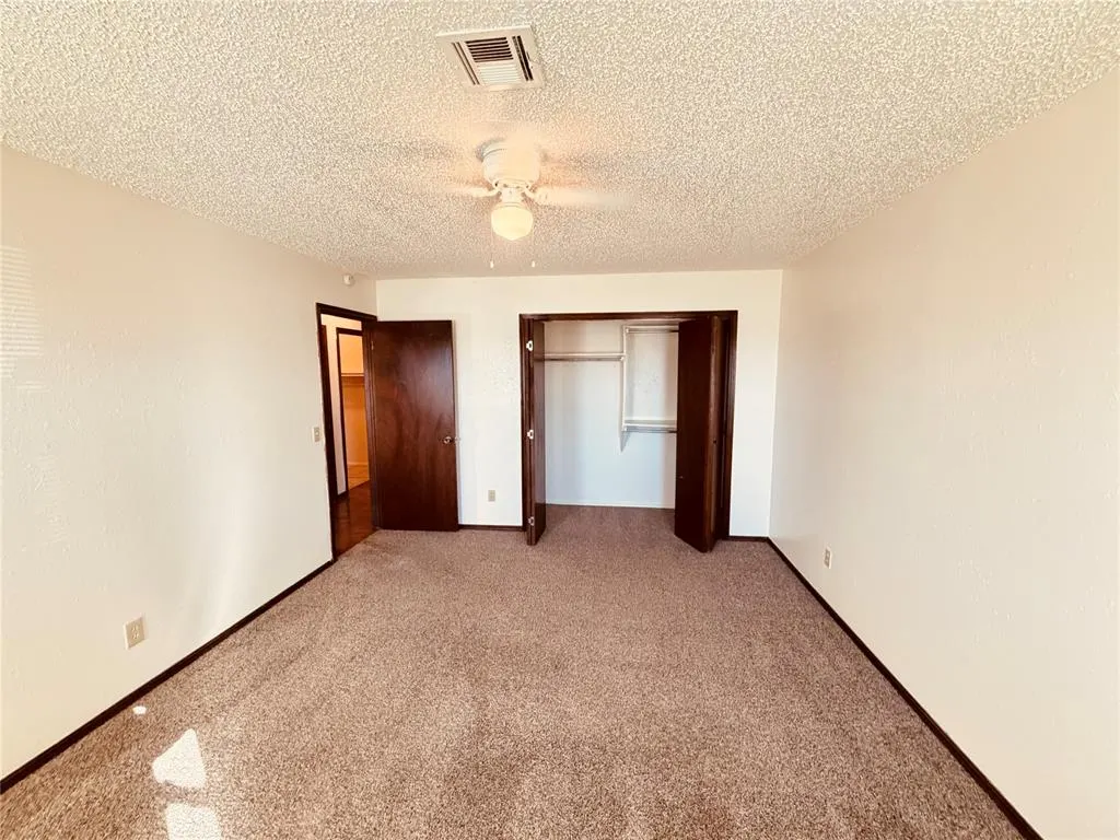 Photo 14 — 320 Falcon Court 3, Norman, OK 73069