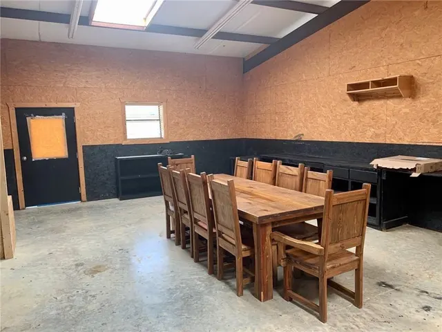 Photo 5 — 50 Spearfish Road, Broken Bow, OK 74728