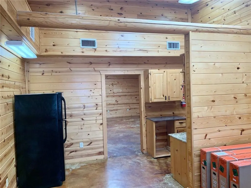 Photo 11 — 50 Spearfish Road, Broken Bow, OK 74728