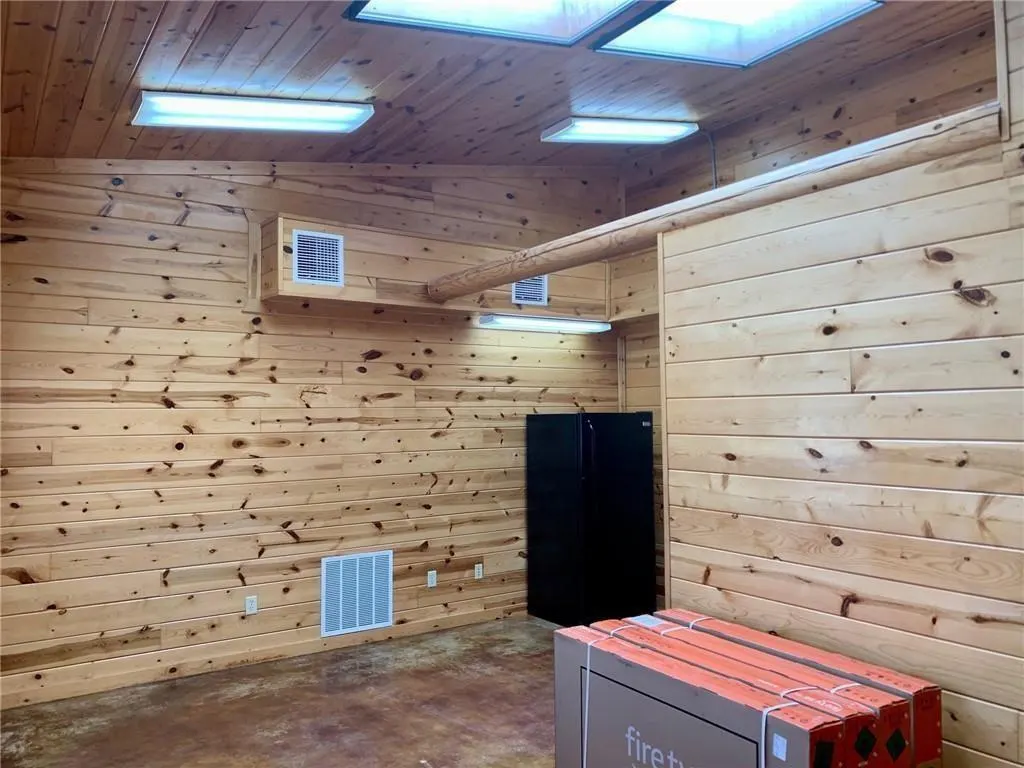 Photo 14 — 50 Spearfish Road, Broken Bow, OK 74728
