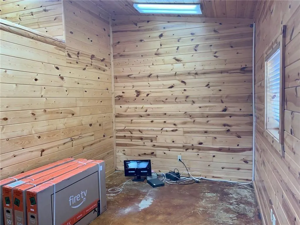 Photo 15 — 50 Spearfish Road, Broken Bow, OK 74728