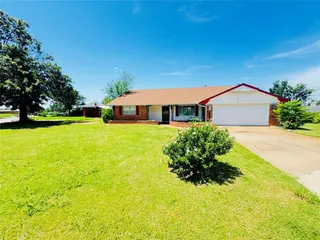 Sold home at 302 NE 60th Street