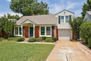 Sold home at 701 NW 46th Street