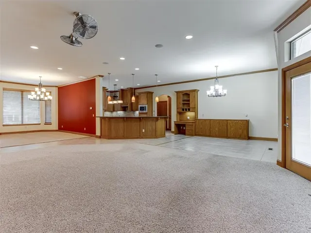 Photo 8 — 3920 Patty Lane, Bethany, OK 73008