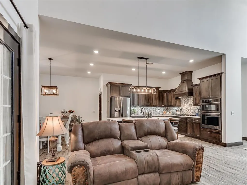 Photo 8 — 3500 SE 132nd Avenue, Norman, OK 73026