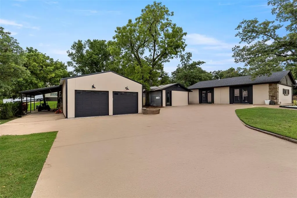 Photo 36 — 2800 E 15th Street, Edmond, OK 73013