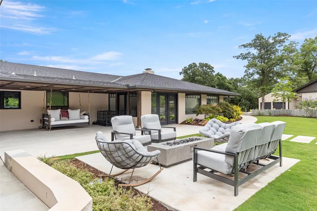 Photo 39 — 2800 E 15th Street, Edmond, OK 73013