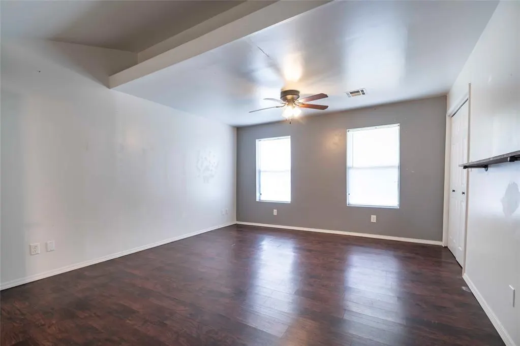 Photo 10 — 201 E 2nd Street, Stroud, OK 74079