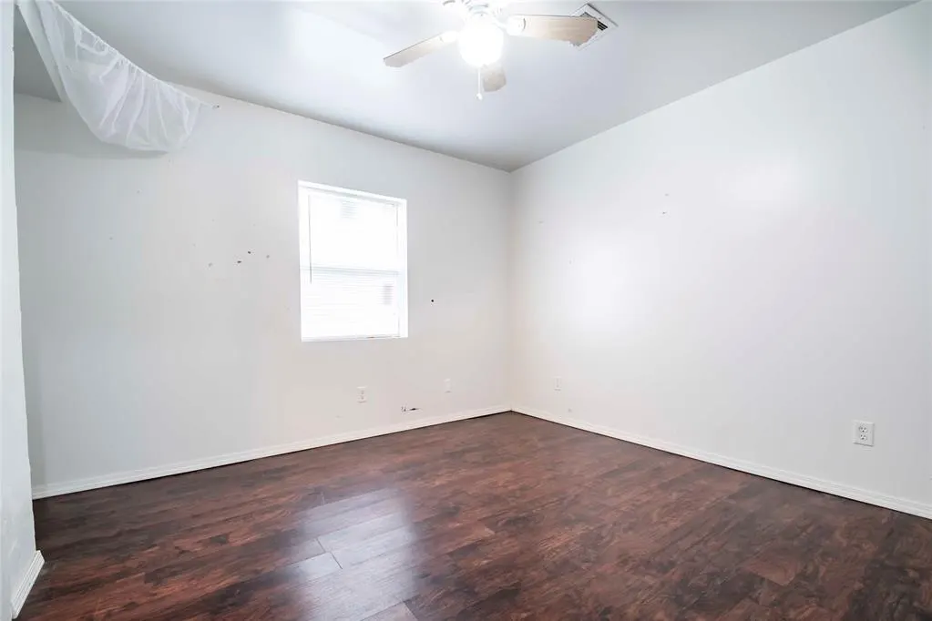 Photo 17 — 201 E 2nd Street, Stroud, OK 74079