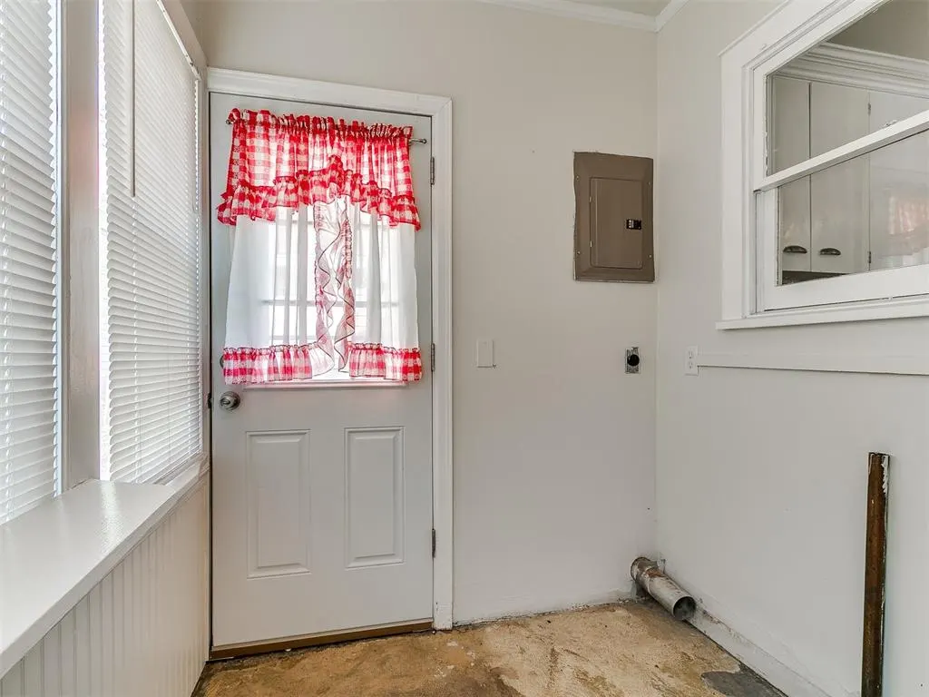 Photo 38 — 1012 S 8th Street, Kingfisher, OK 73750