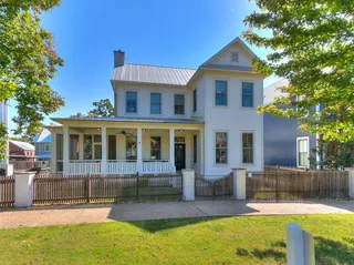 Sold home at 26 Boulevard