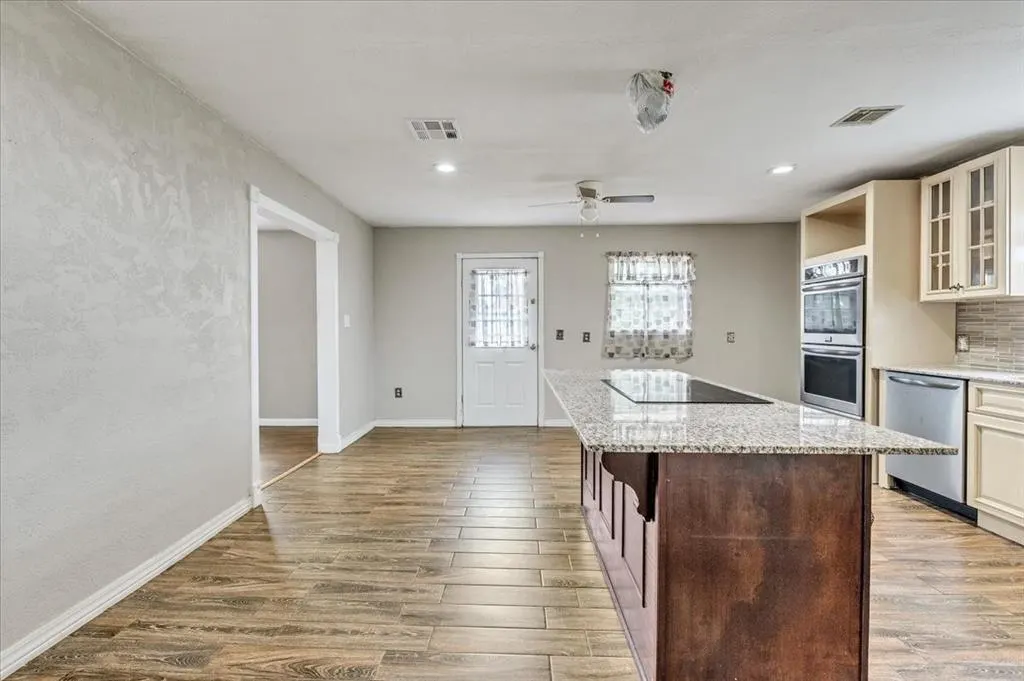 Photo 9 — 12724 Abundance Street, Jones, OK 73049