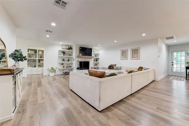 Photo 8 — 2642 NW 42nd Street, Oklahoma City, OK 73112