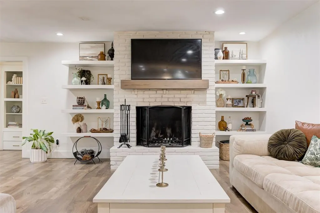 Photo 11 — 2642 NW 42nd Street, Oklahoma City, OK 73112