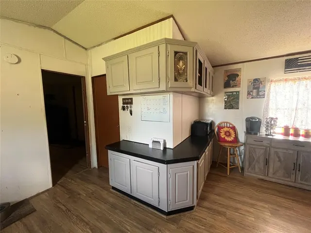 Photo 5 — 25248 Drummond Curve, Tecumseh, OK 74873