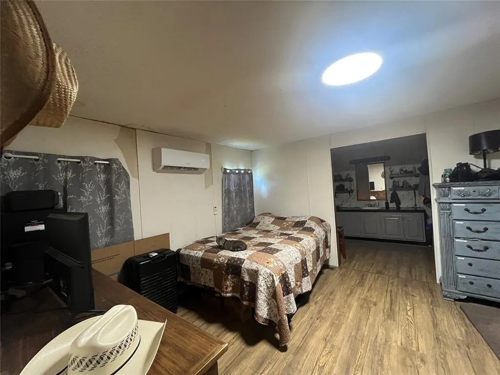 Photo 14 — 25248 Drummond Curve, Tecumseh, OK 74873