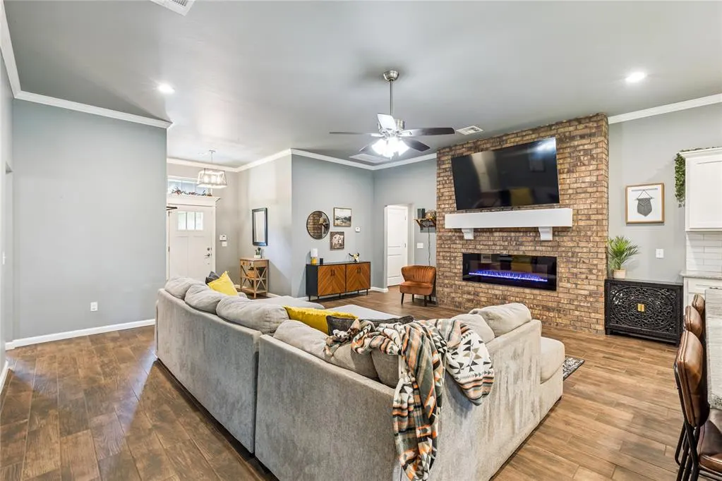 Photo 3 — 26933 Briar Oak Drive, Blanchard, OK 73010