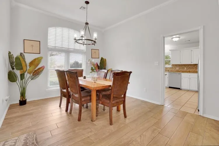 Photo 7 — 2 Havenshire Circle, Lawton, OK 73505