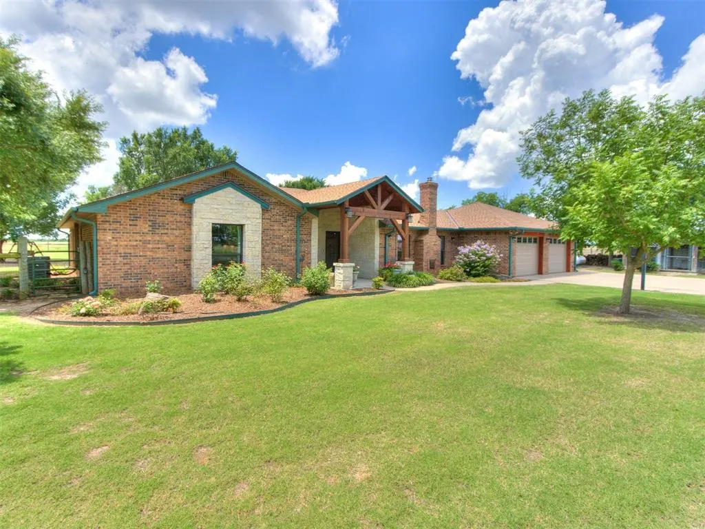 Front exterior — 1616 E Cottonwood Road, Goldsby, OK 73093
