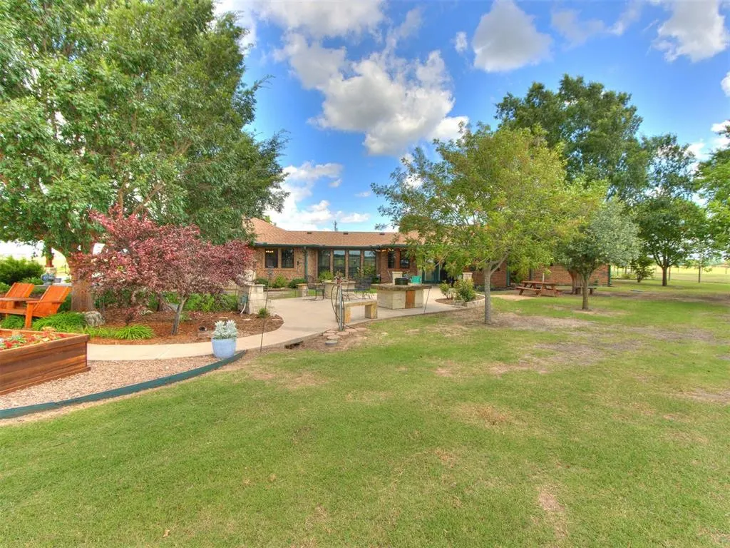 Photo 9 — 1616 E Cottonwood Road, Goldsby, OK 73093
