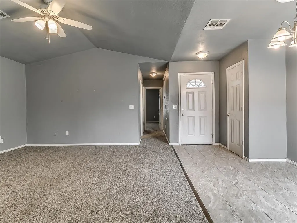 Photo 11 — 341 NW 119th Street, Oklahoma City, OK 73114