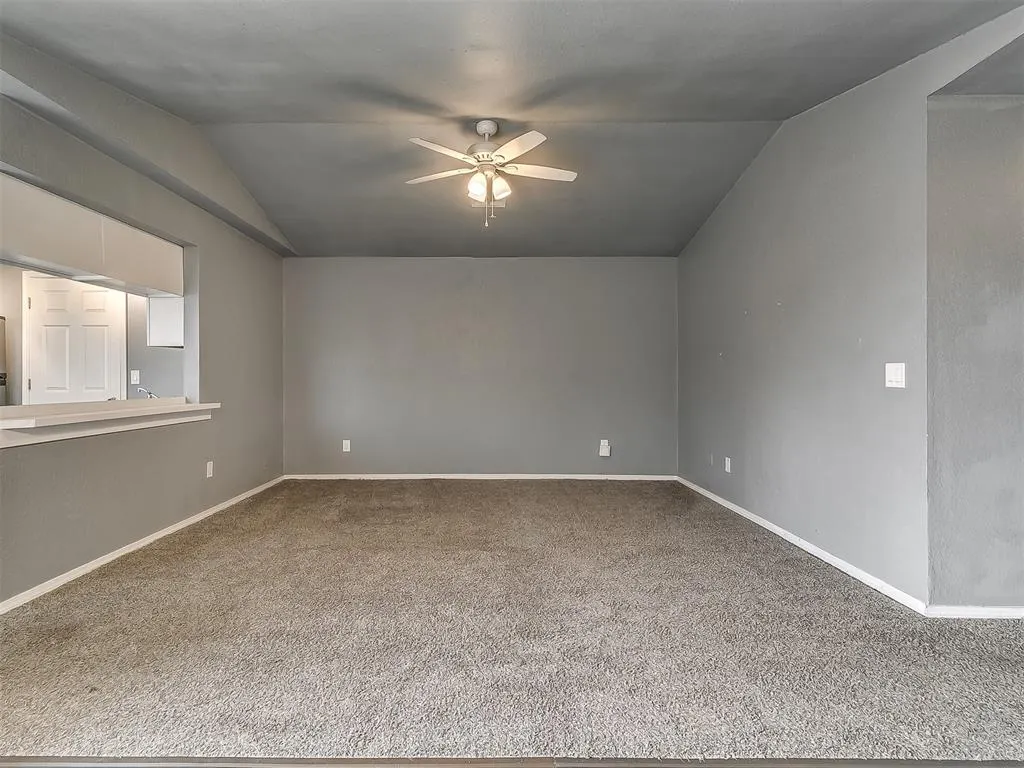 Photo 12 — 341 NW 119th Street, Oklahoma City, OK 73114