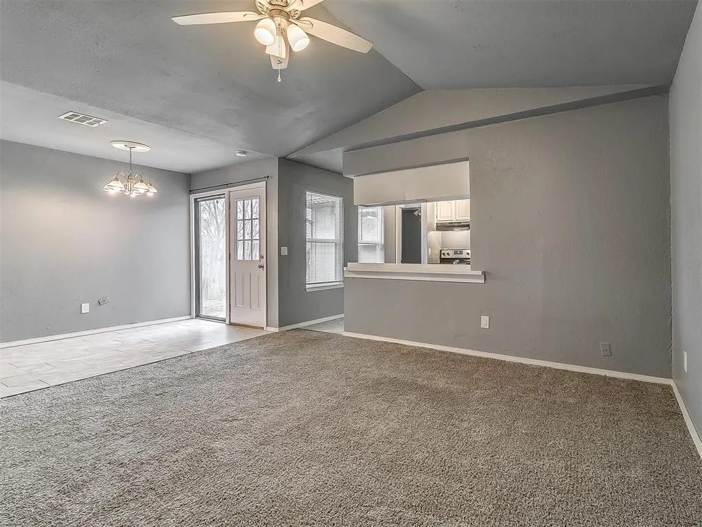 Photo 14 — 341 NW 119th Street, Oklahoma City, OK 73114
