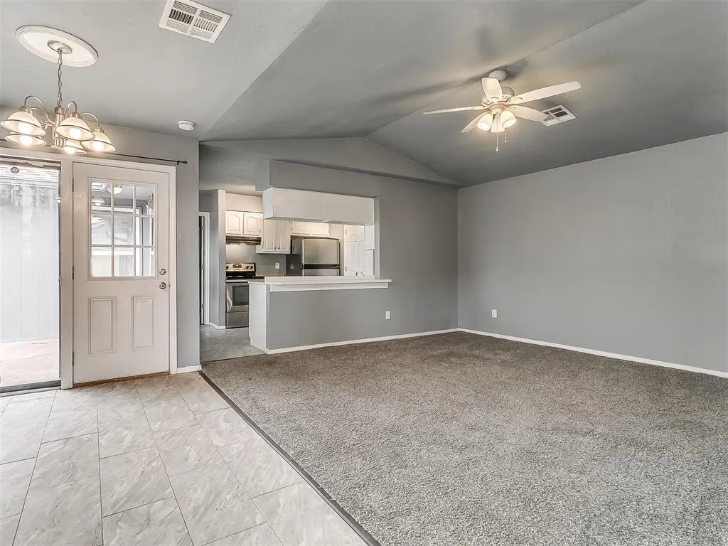 Photo 17 — 341 NW 119th Street, Oklahoma City, OK 73114