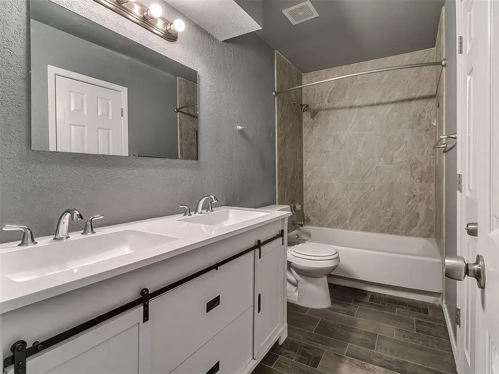Photo 36 — 341 NW 119th Street, Oklahoma City, OK 73114