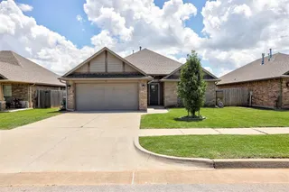 Sold home at 4004 Brougham Way
