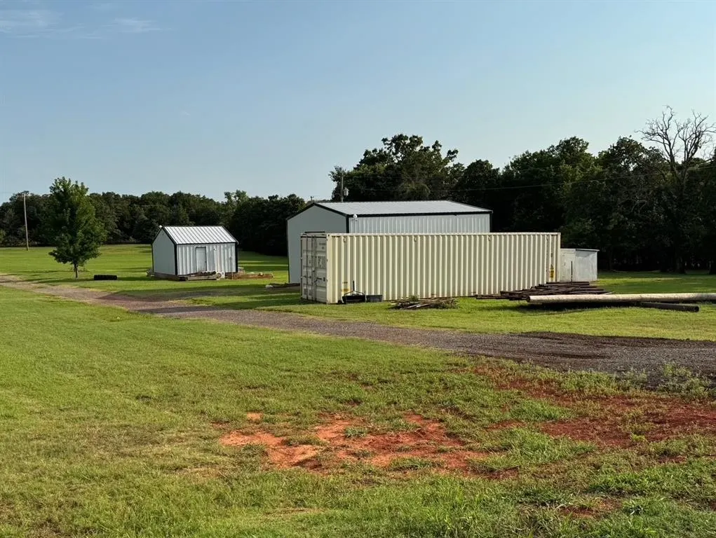 Photo 23 — 330548 E 920 Road, Wellston, OK 74881