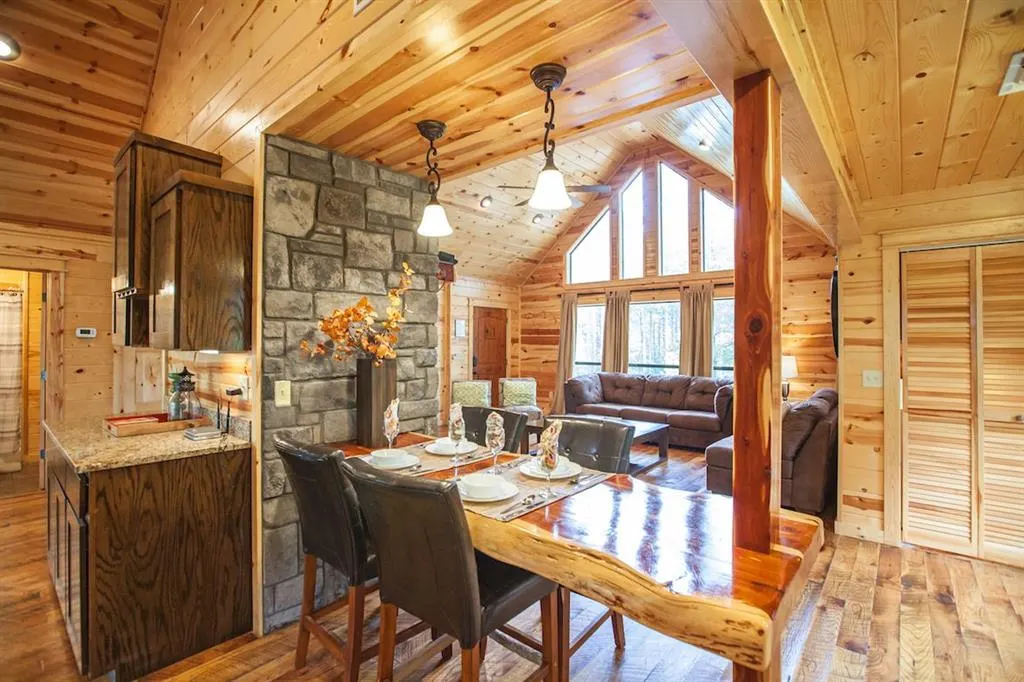 Photo 6 — 165 Huckleberry Trail, Broken Bow, OK 74728