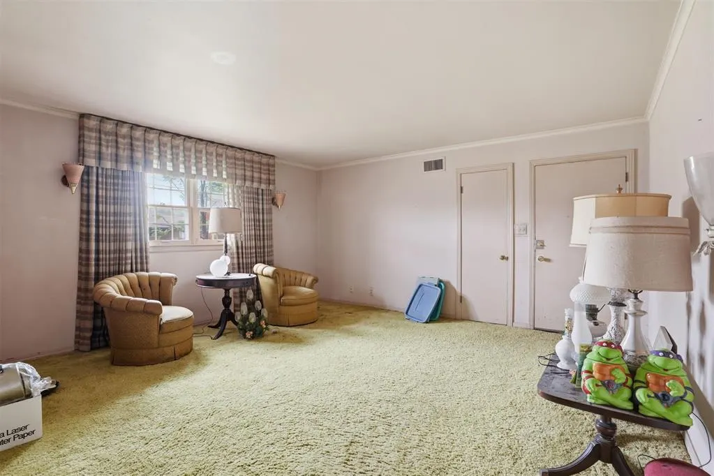 Photo 11 — 1025 Adams Avenue, Elk City, OK 73644